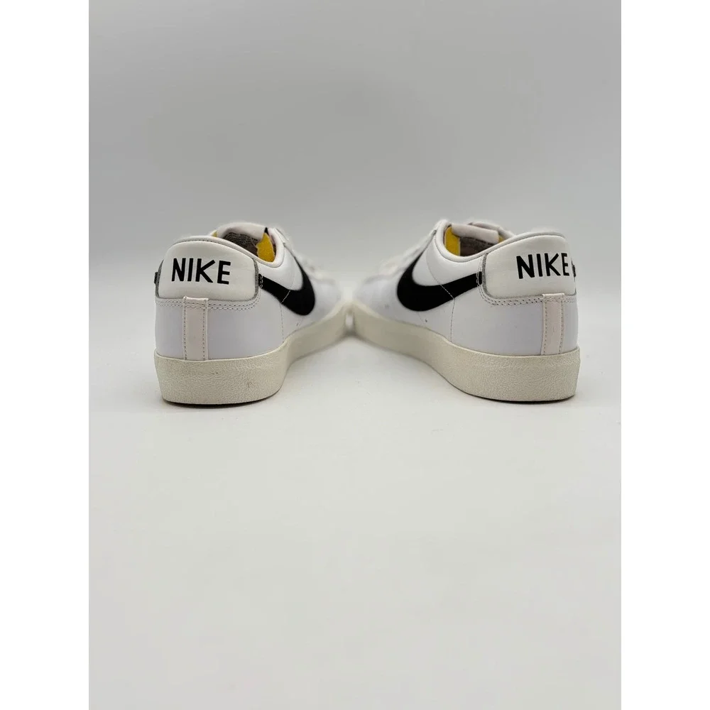 Nike blazer low